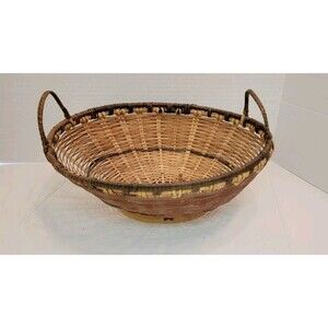 Vintage Two Toned Round Woven Basket With Handles 13.5" X 5"